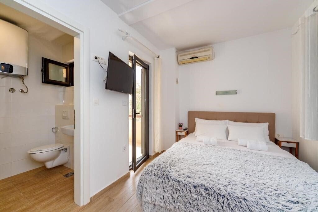 Фото Apartments «GREGOVIC» 3*