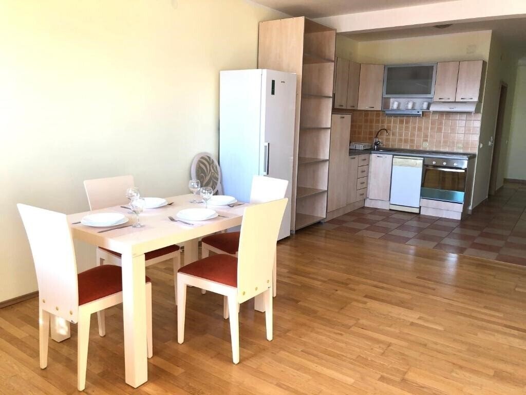 Картинка Petrovac Holiday Apartments 2 4*