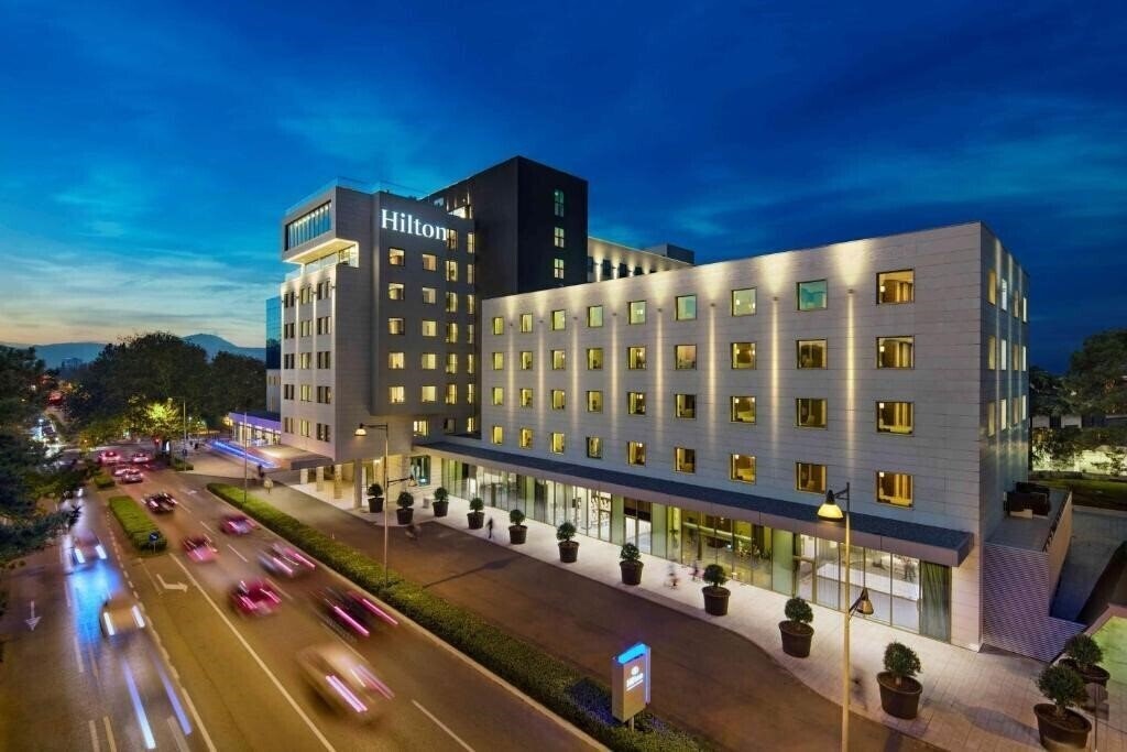 Отель Hilton Podgorica Crna Gora 5*