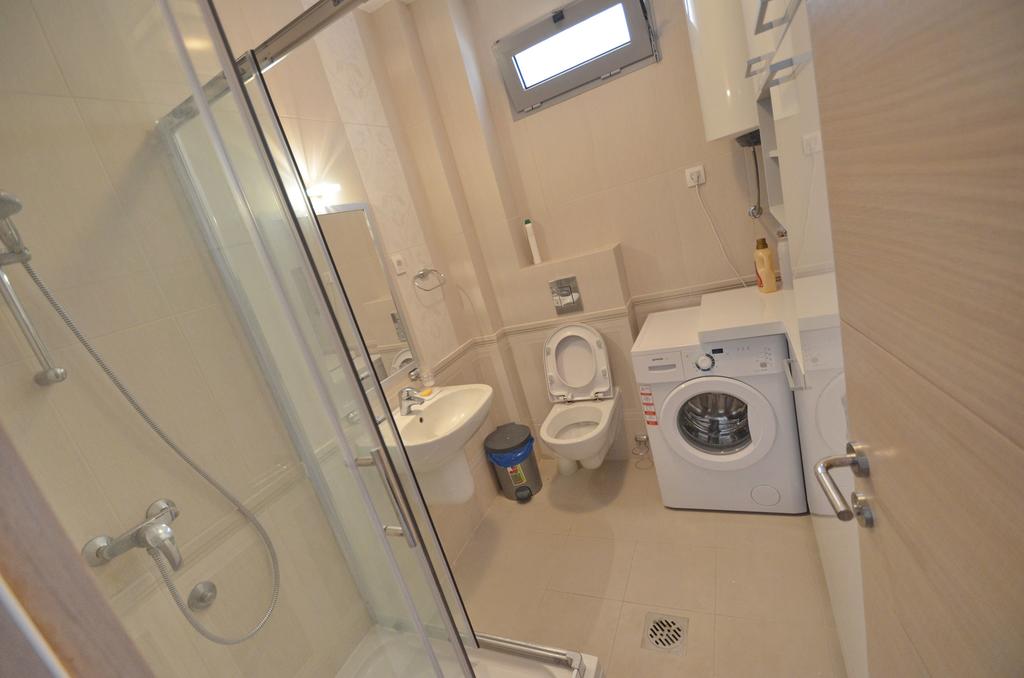 Фотография Hec Apartments 4*