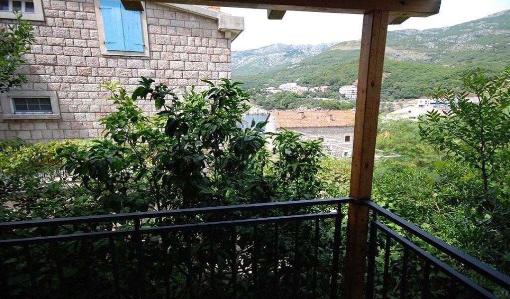 Фотография Springs Class "B" 2*