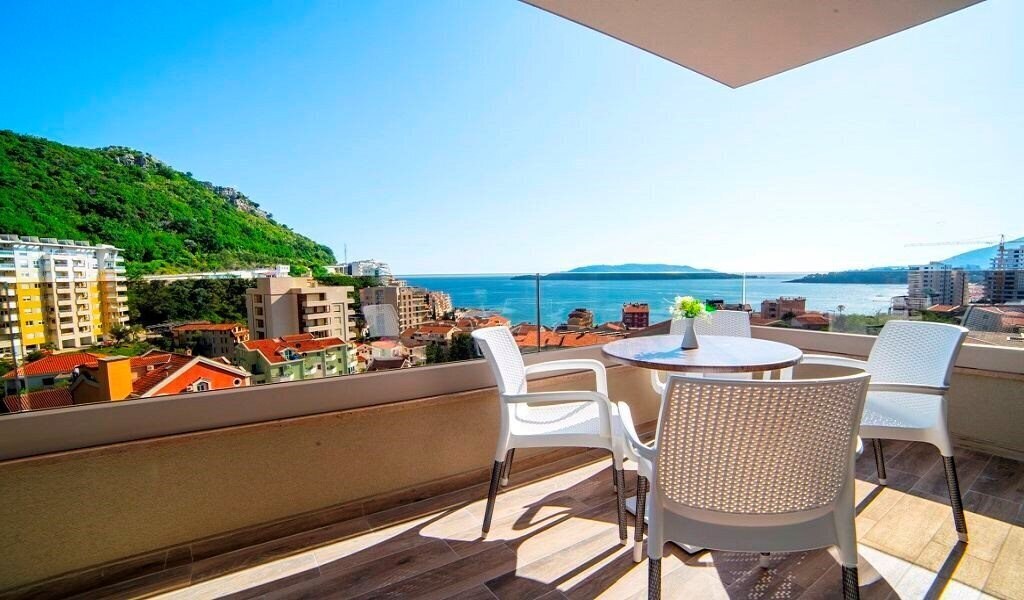 Фотография Apartments Aura 4*