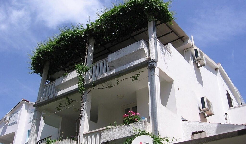 Отель Jelena 3*