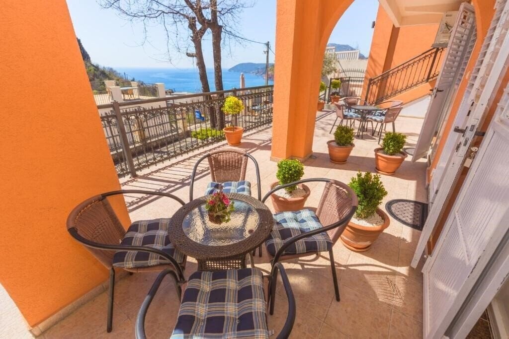 Фотография Villa Nena Sutomore 1*