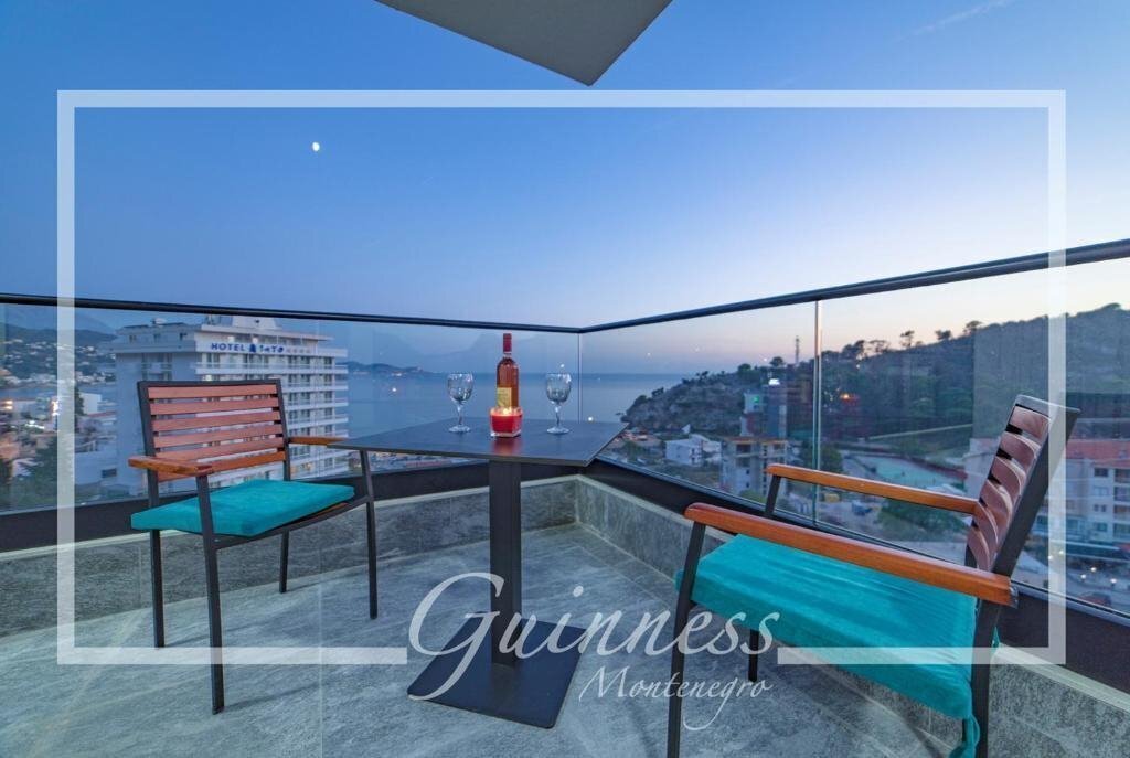 Фото Guinness Hotel 4*