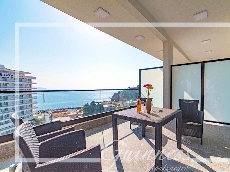 Отель Guinness Hotel 4*