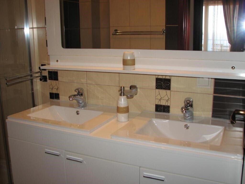 Фотография Leut Apartments Villa 3*