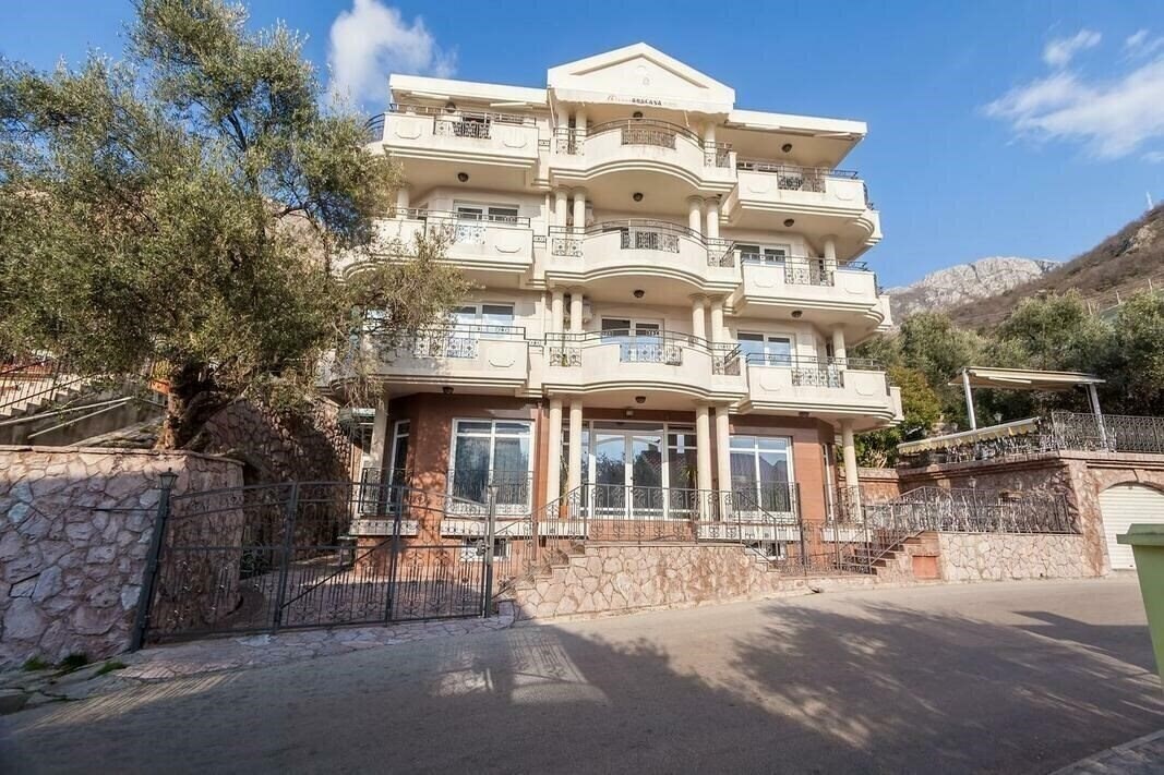 Отель Kruna Villa 3*