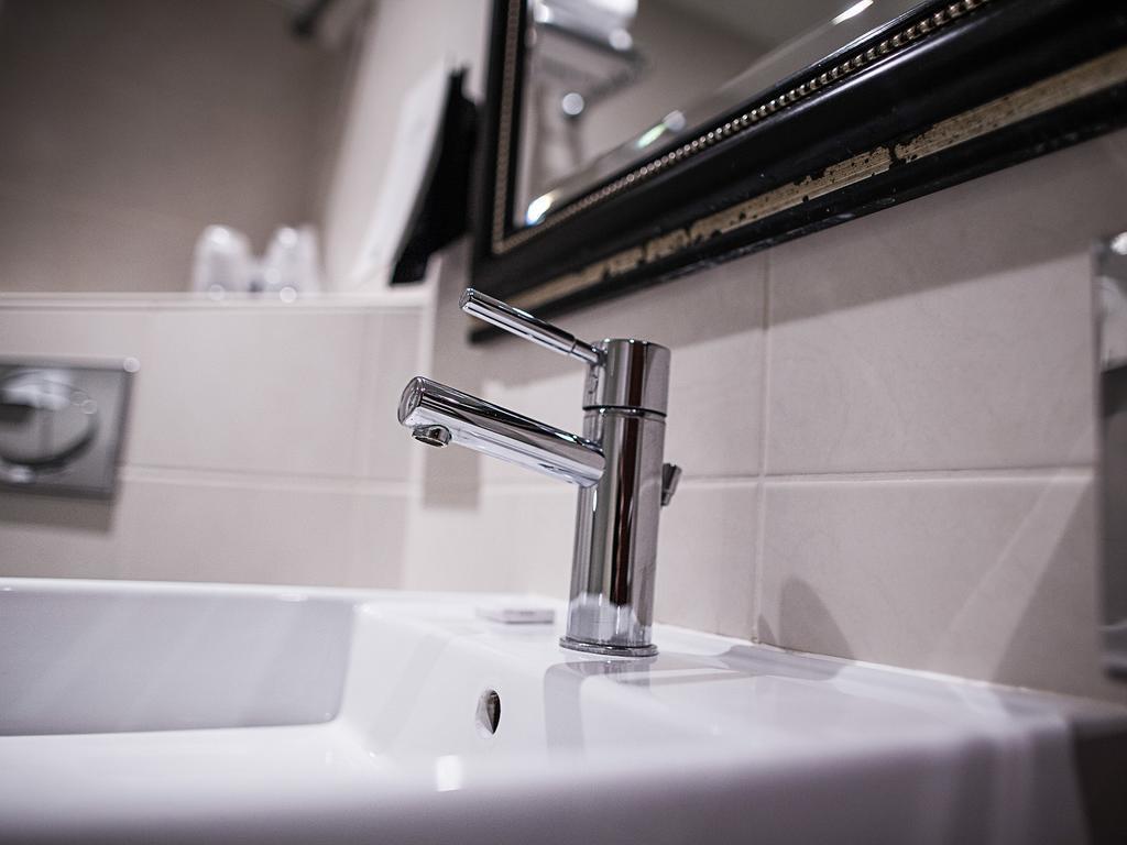 Фото First Hotel Mayfair 4*