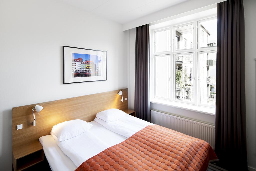 Фотография Hotel Copenhagen Crown 3*