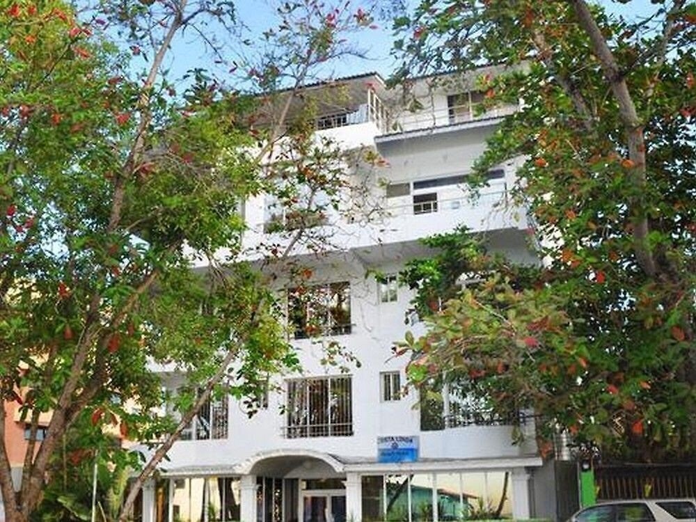 Отель Costa Linda Beach Hotel 3*