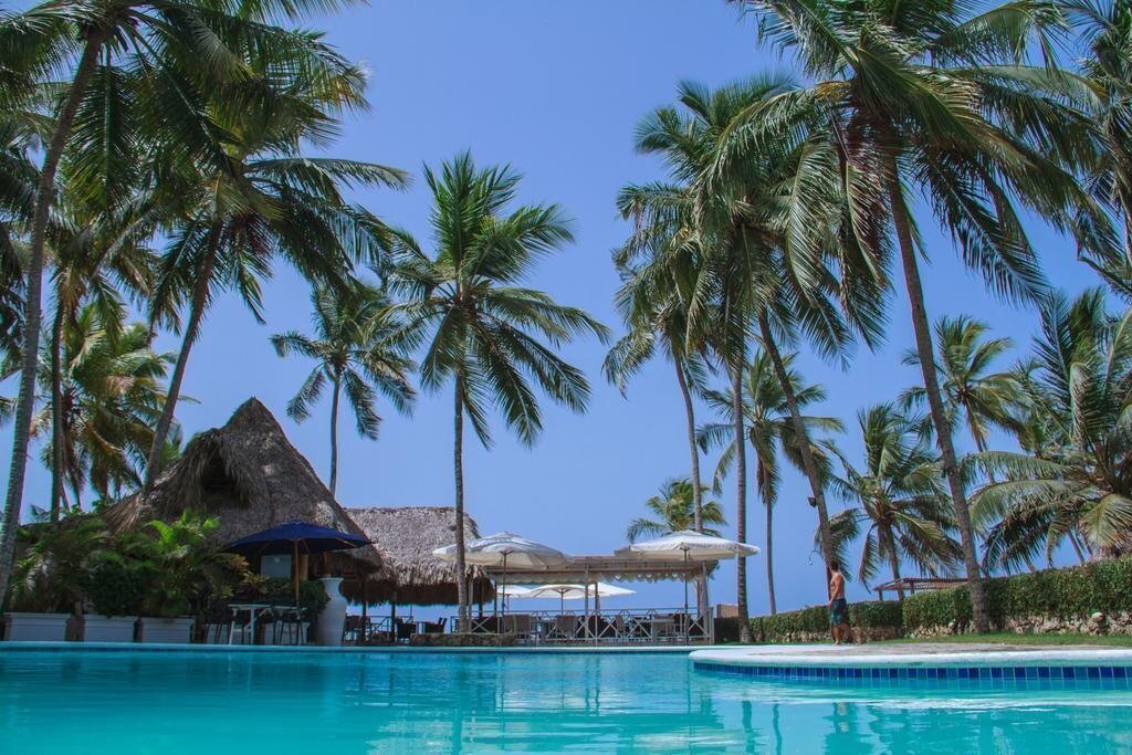 Отель Dreams Playa Esmeralda Resort & SPA 3*