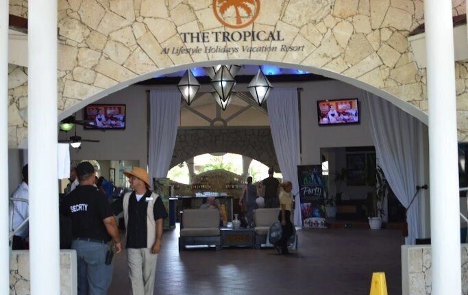 Фото Lifestyle Kosher Tropical Suites 4*