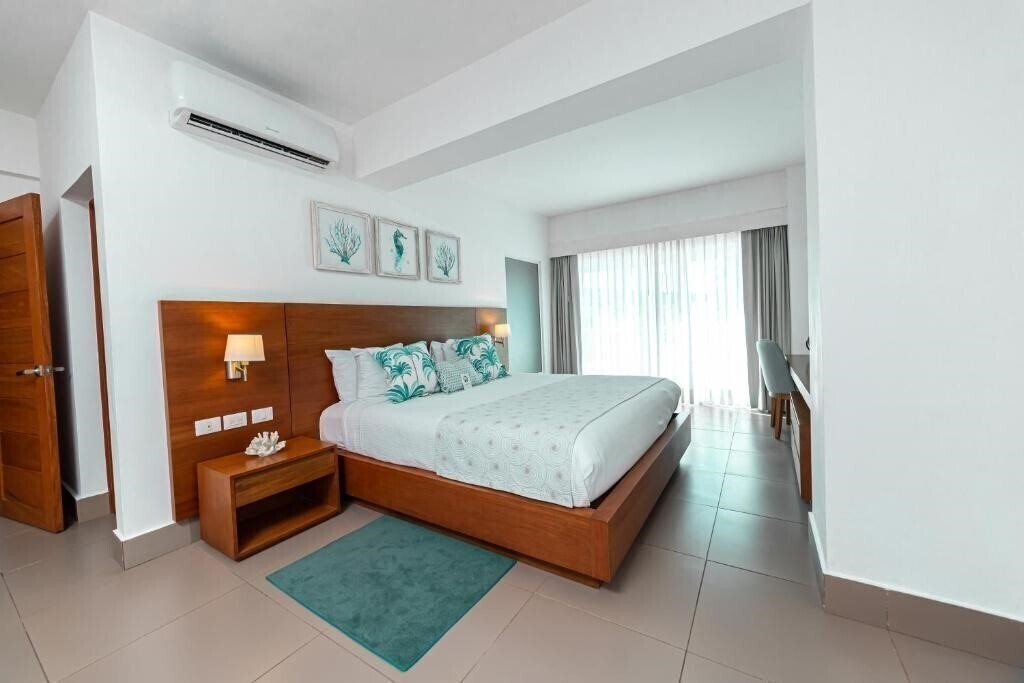 Отель Presidential Suites Lifestyle Cabarete 4*