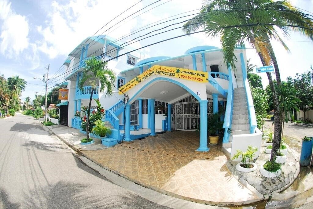 Отель Villa Antonia 16 + 2*