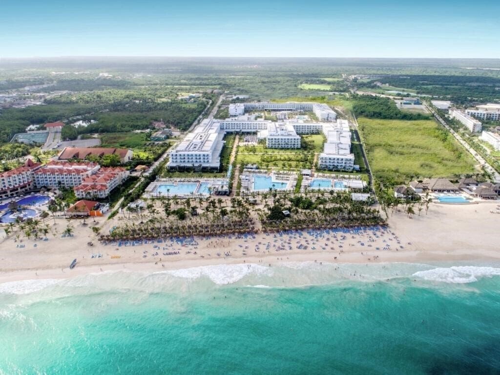 Отель Riu Republica (Adults Only) 5*