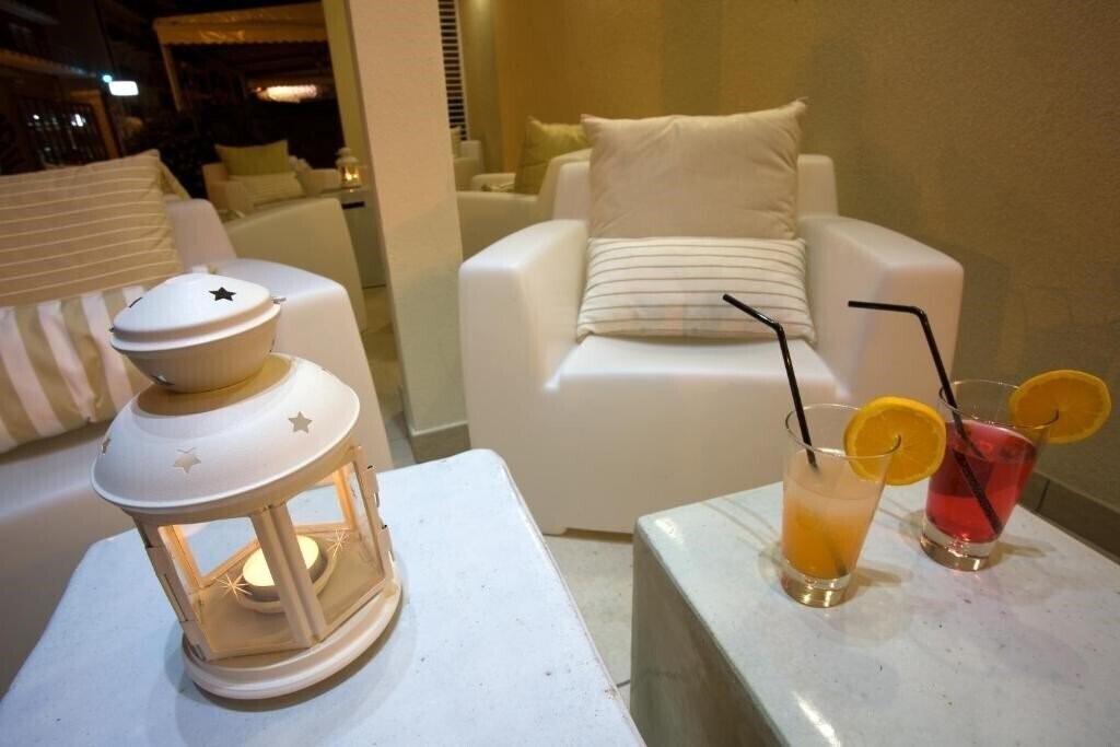 Фото Bavaro Punta Cana Hotel Flamboyan 3*