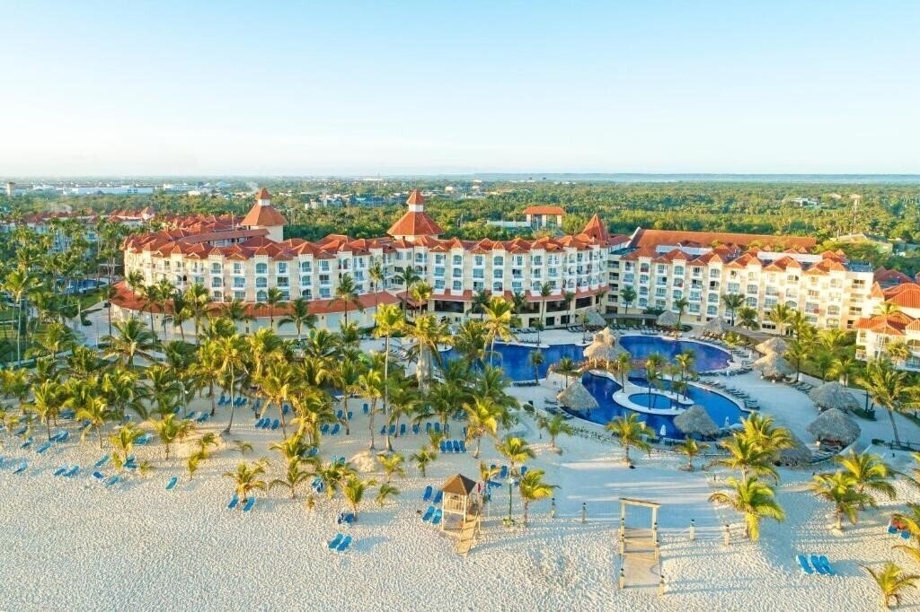 Отель Barcelo Punta Cana (ex. Breezes Punta Cana) 4*