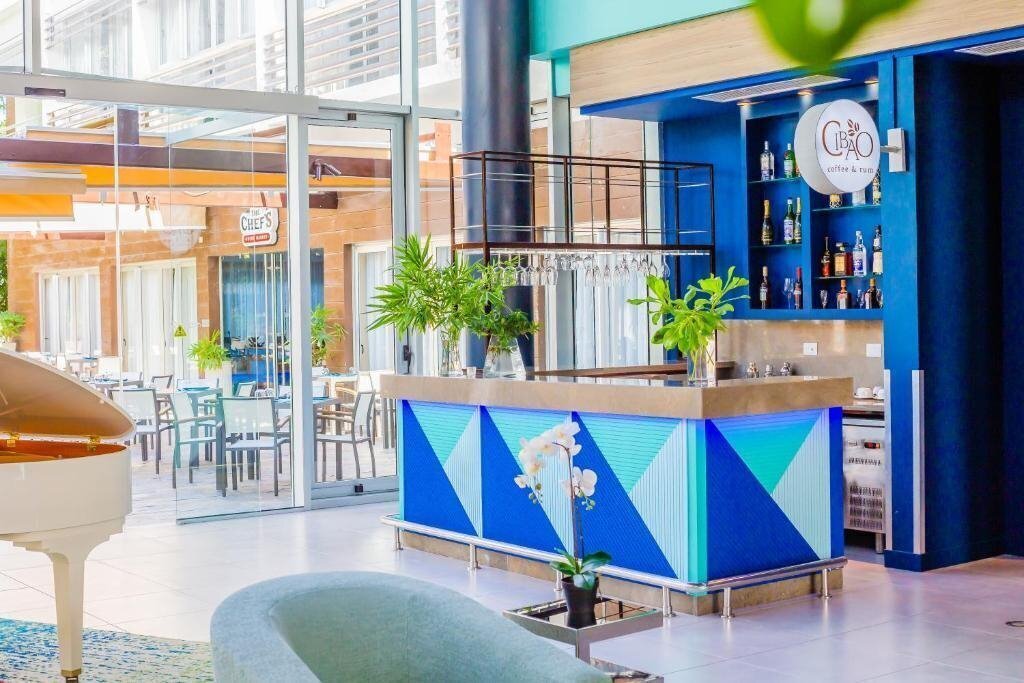 Фотография Bakour Punta Cana Suites (ex. Radisson Blu Resort & Residence Punta Cana, Blue Beach Punta Cana Luxury Resorts, Beach Front Luxury Apartment Bluebeach ) 5*