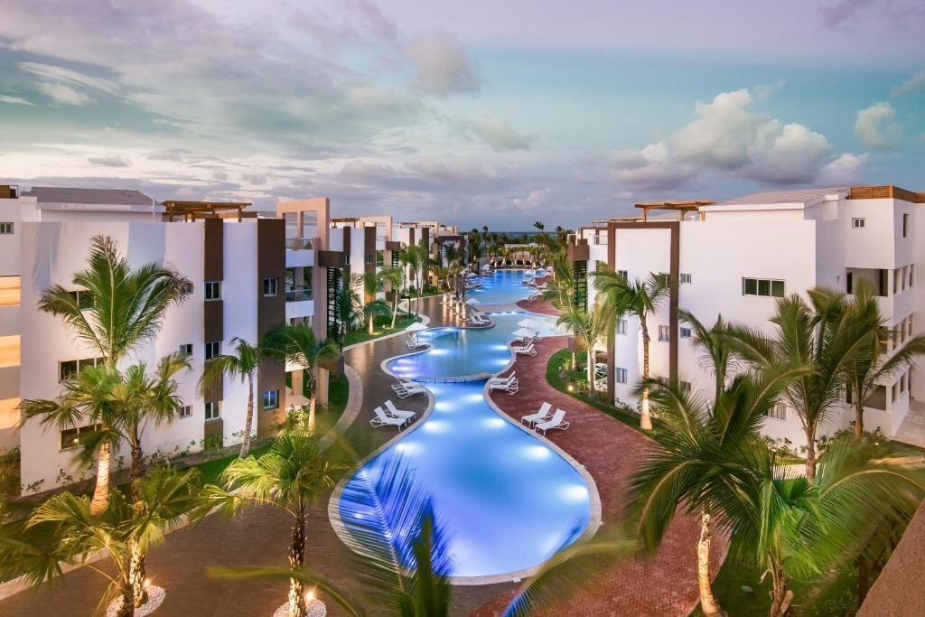 Отель Bakour Punta Cana Suites (ex. Radisson Blu Resort & Residence Punta Cana, Blue Beach Punta Cana Luxury Resorts, Beach Front Luxury Apartment Bluebeach ) 5*