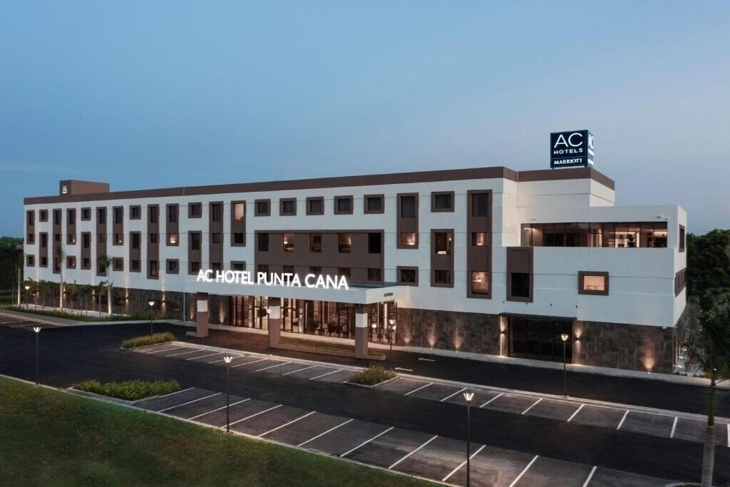 Отель AC Hotel by Marriott Punta Cana 4*