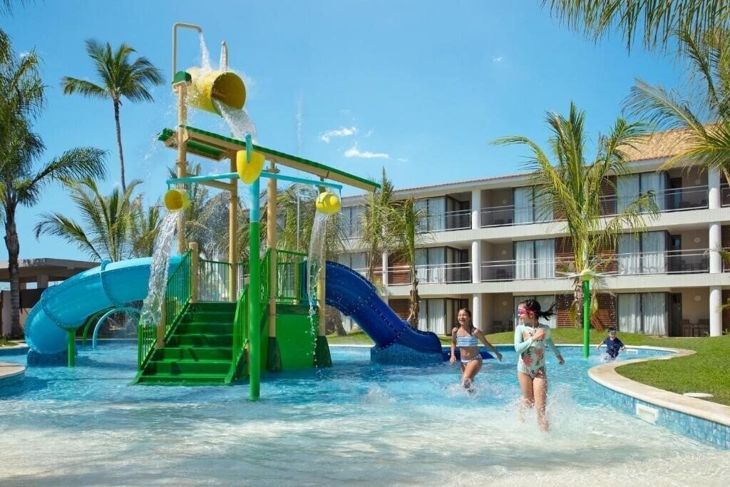 Картинка Dreams Flora Resort & SPA (ex. Dreams Flora Punta Cana Resort & SPA, Natura Park Resort, Natura Park Beach Ecoresort & SPA) 5*