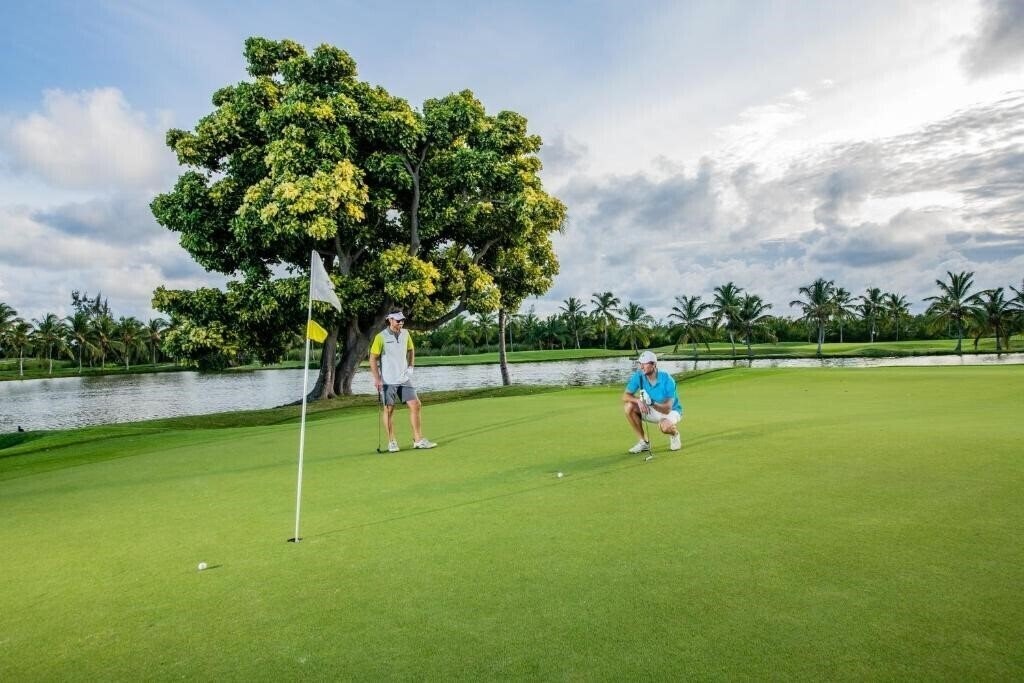 Картинка Barcelo Bavaro Beach Convention Center (ex. Barcelo Bavaro Palace) 5*