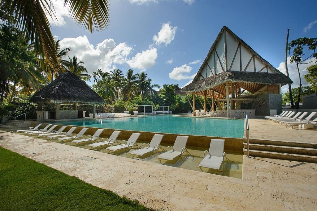 Отель El Portillo Residence 4*