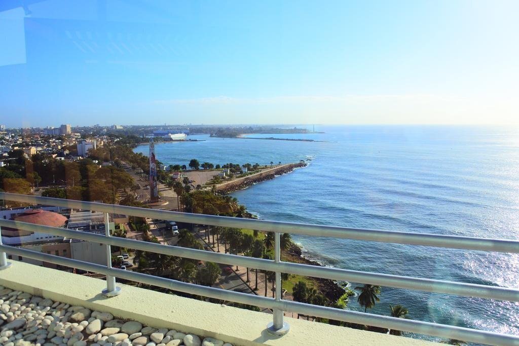 Отель Crowne Plaza Santo Domingo an IHG Hotel (ex. Crowne Plaza, Crowne Plaza Santo Domingo) 4*