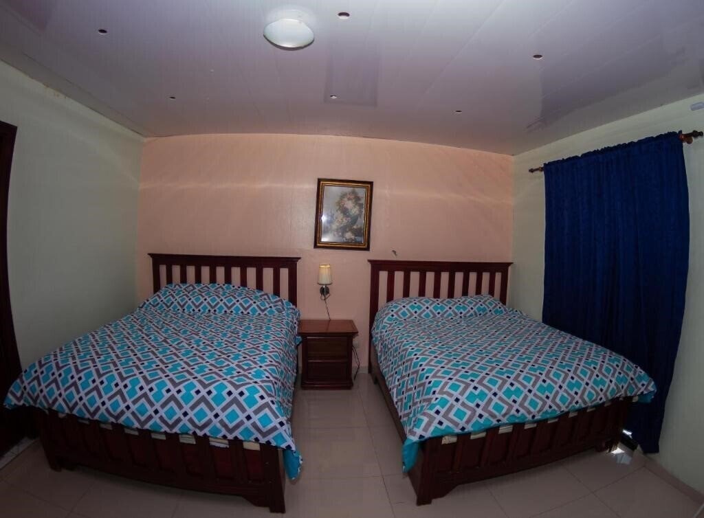 Фото Hotel Renacer 3*