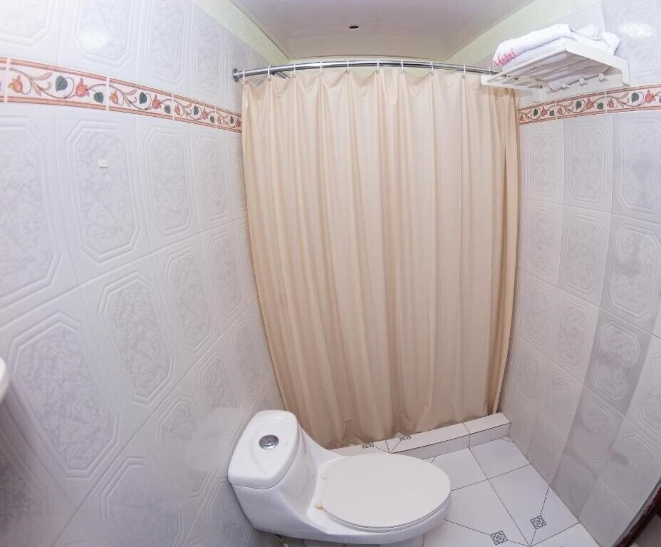 Фотография Hotel Renacer 3*