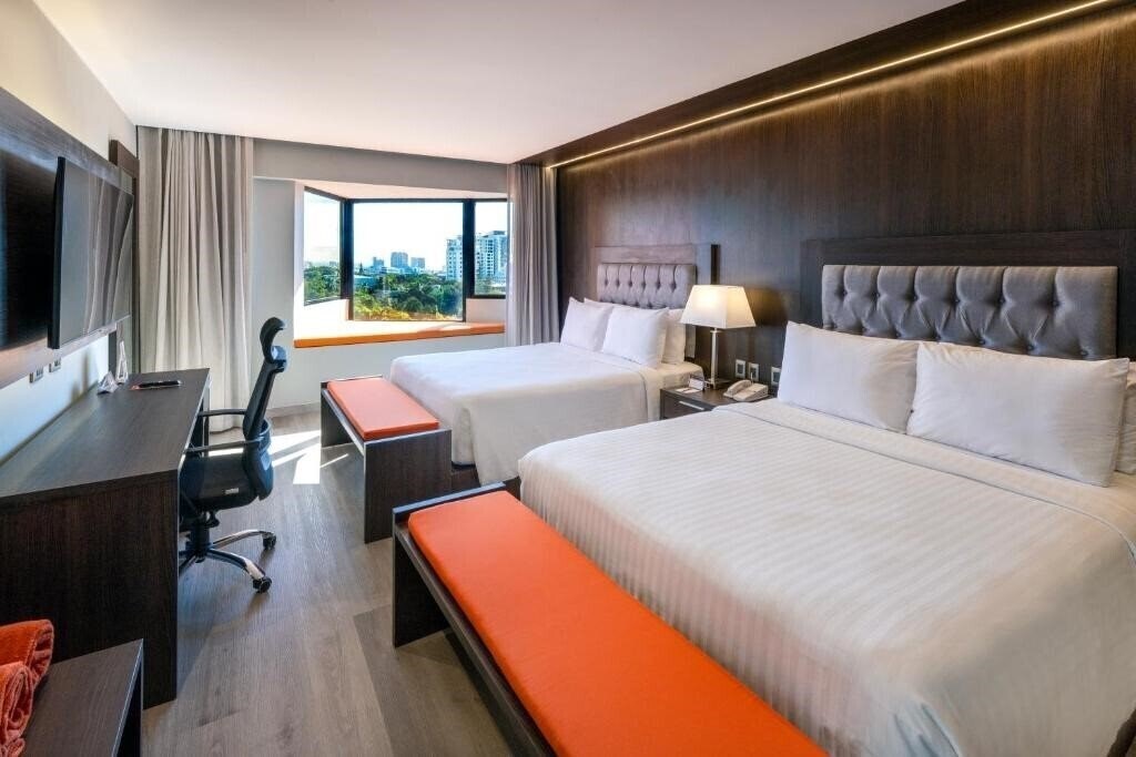 Отель Hotel W&P Santo Domingo (ex. BQ Santo Domingo) 3*