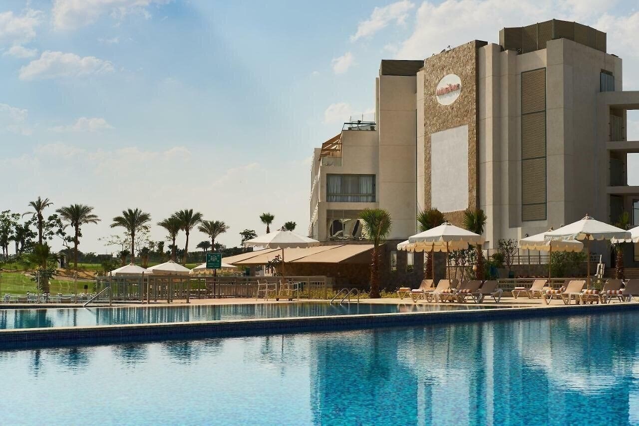 Отель Movenpick Resort & Golf Einbay 5*