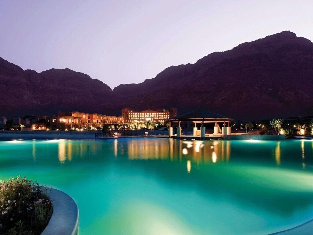 Картинка Movenpick El Sokhna 4*