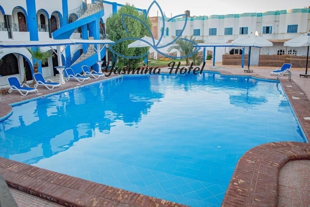 Отель Yasmina Hotel 3*