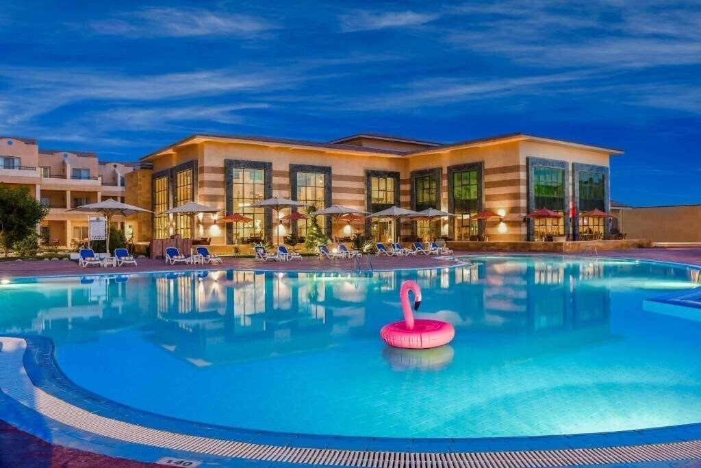 Отель Aura Resort Sidi Abd El Rahman 4*