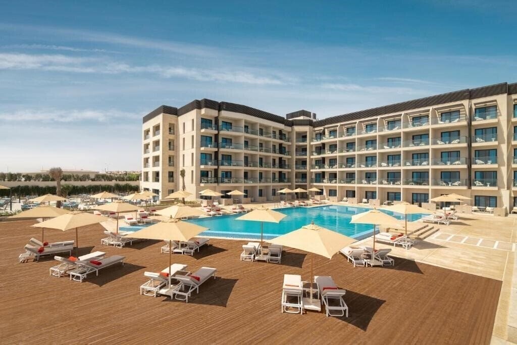 Отель Palma Bay Rotana Resort 4*