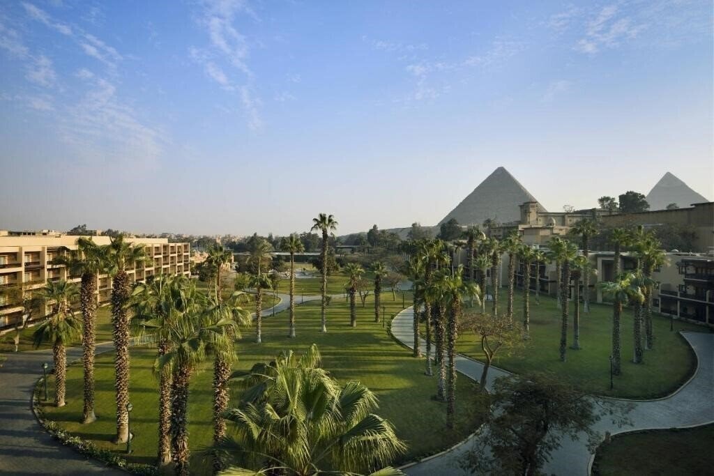 Отель Marriott Mena House Cairo 5*