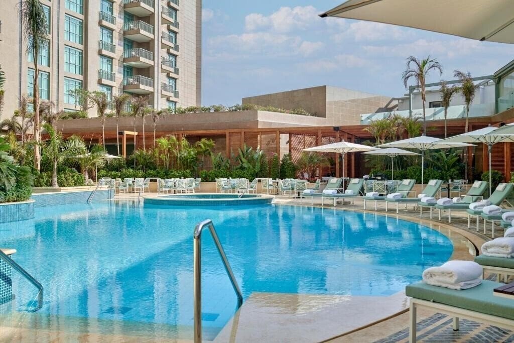 Фотография Four Seasons Cairo At Nile Plaza 5*