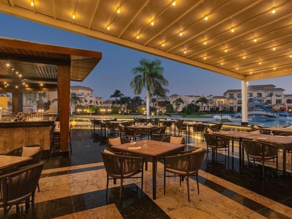 Фотография Movenpick Hotel & Casino Cairo Media City 5*