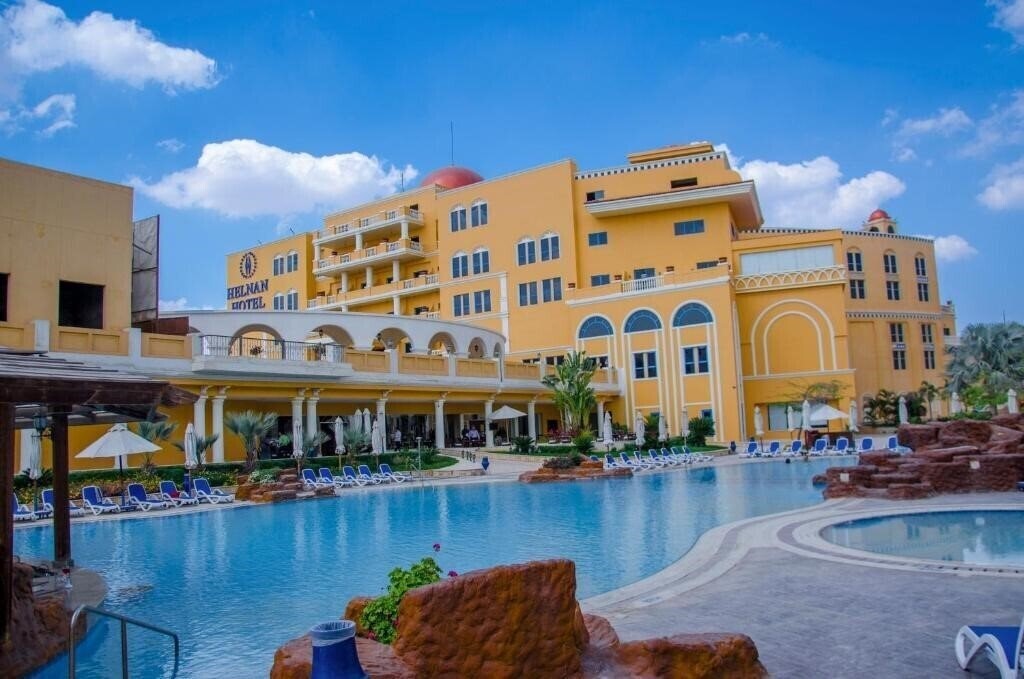 Отель Helnan Dreamland Hotel 5*