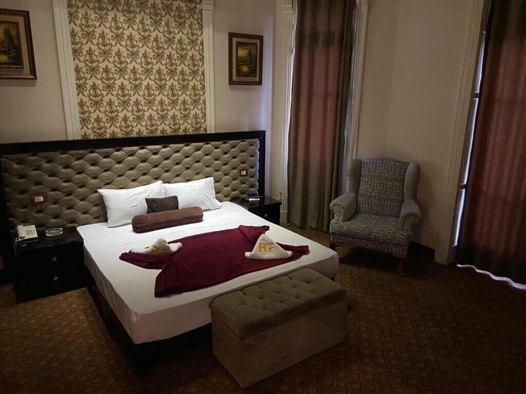 Отель Paradise Boutique Hotel 3*