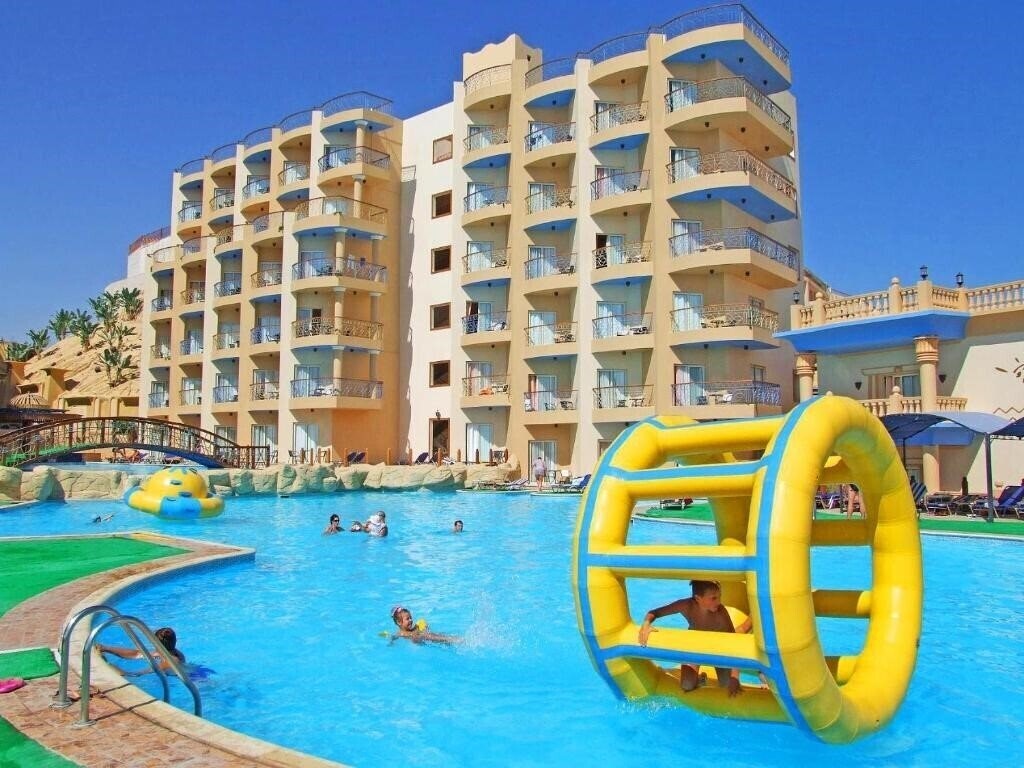 Изображение Sphinx Aquapark Beach Resort 4*