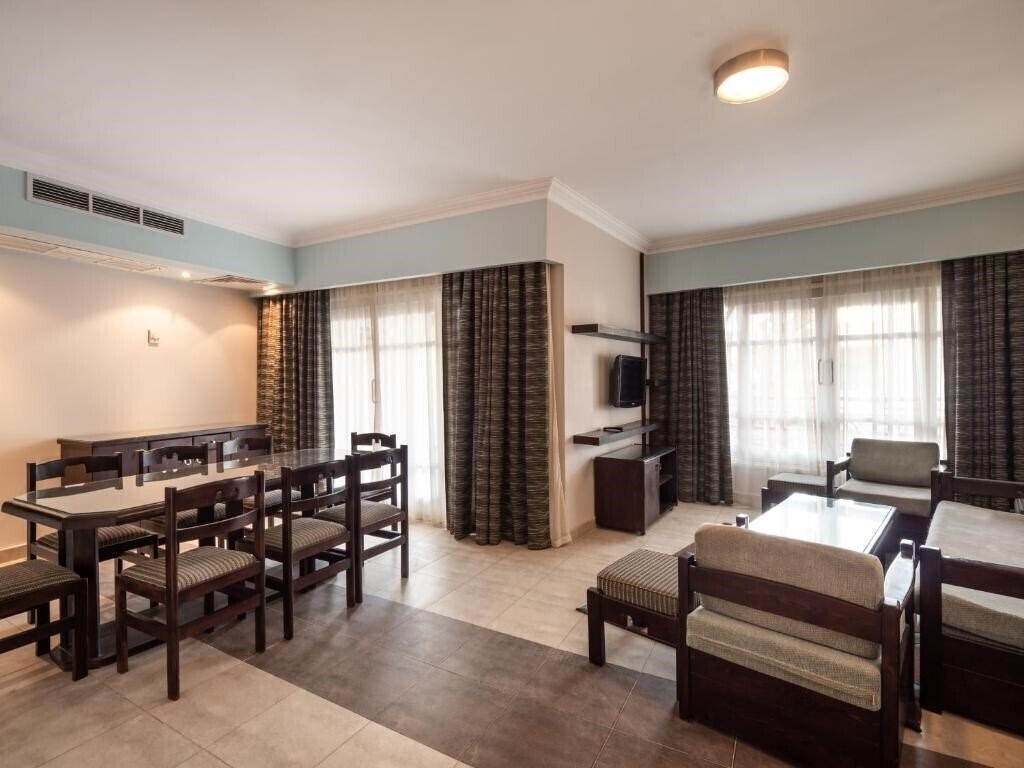 Фото Sunny Days Mirette Family & Aqua Park (ex. Sunny Days Mirette) 3*