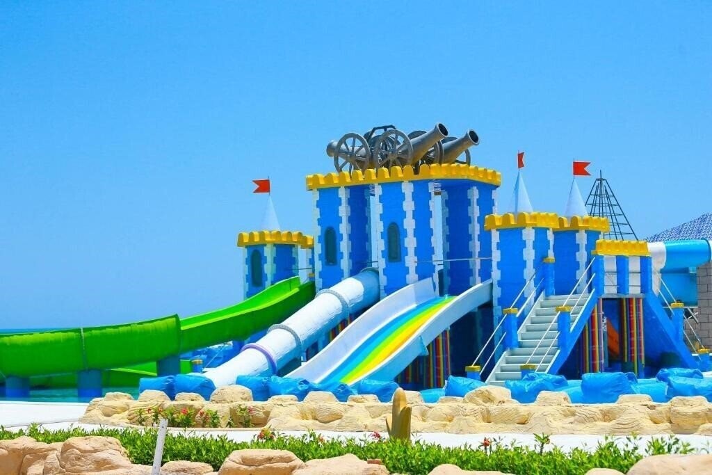 Отель Gravity Hurghada & Aquapark (ex. Samra Bay Hotel & Resort) 5*