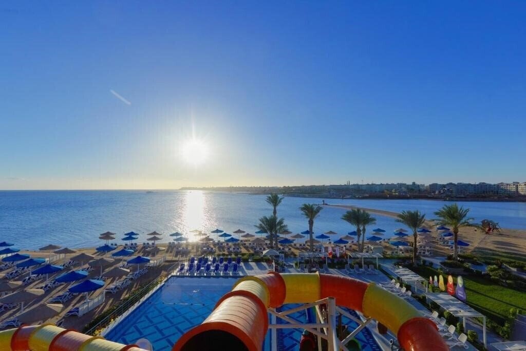 Отель Bellagio Beach Resort & SPA (ex. Panorama Bungalows Hurghada, Fun & Sun Family Bellagio Resort) 5*