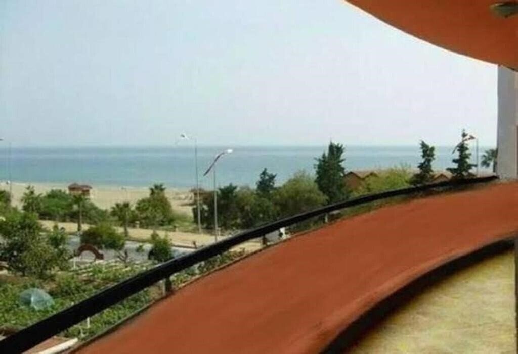 Изображение 4 Seasons Hotel 3*