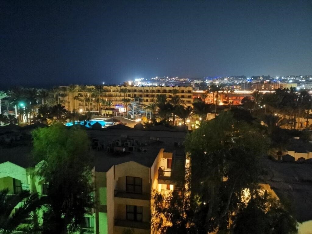 Фотография Golden Rose Hotel 3*