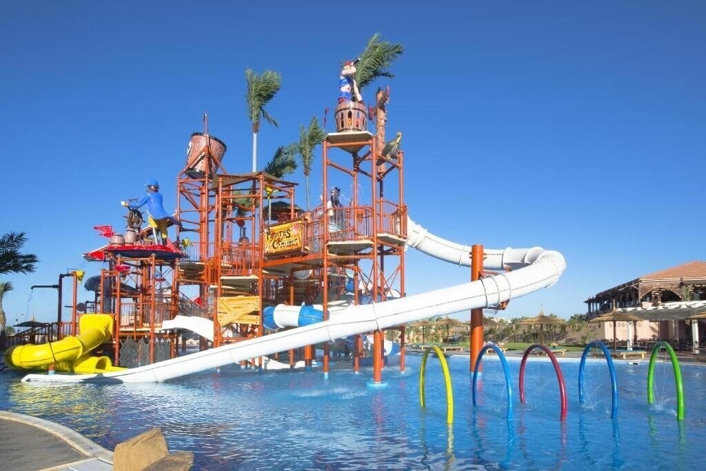 Отель Pickalbatros Aqua Vista Resort Hurghada 4*