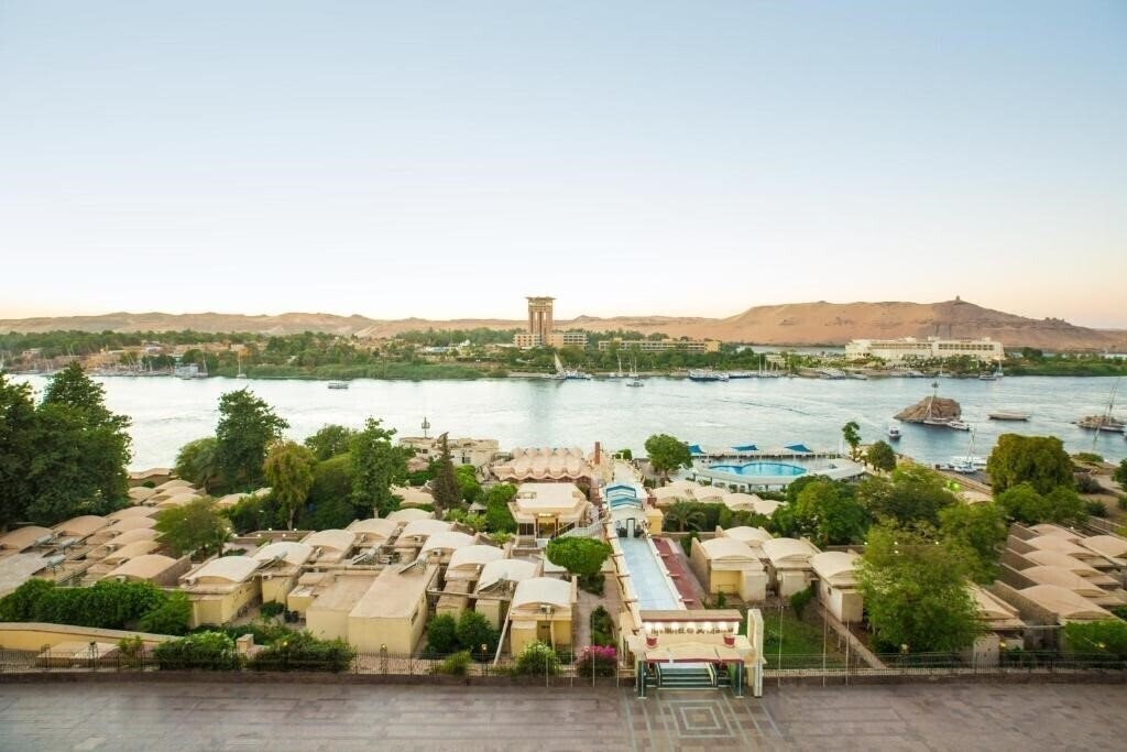 Отель Isis Corniche Aswan 4*